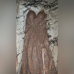 Rose gold prom dress size 7
